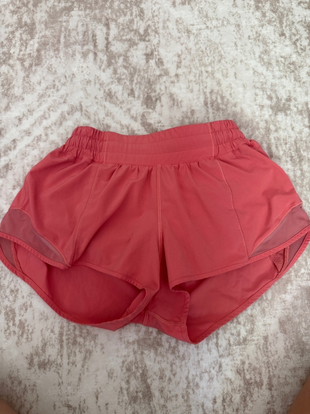 Lululemon Hotty Hot Shorts Pink Size 4 Low Rise 2.5”
